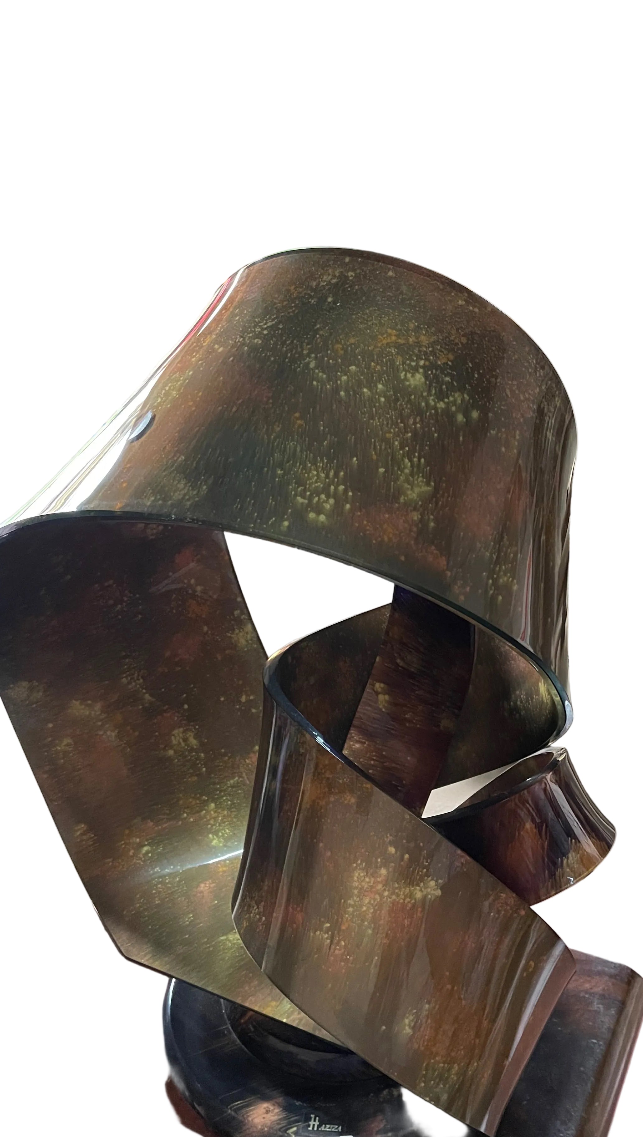 Acrylic sculpture by Shlomi Haziza