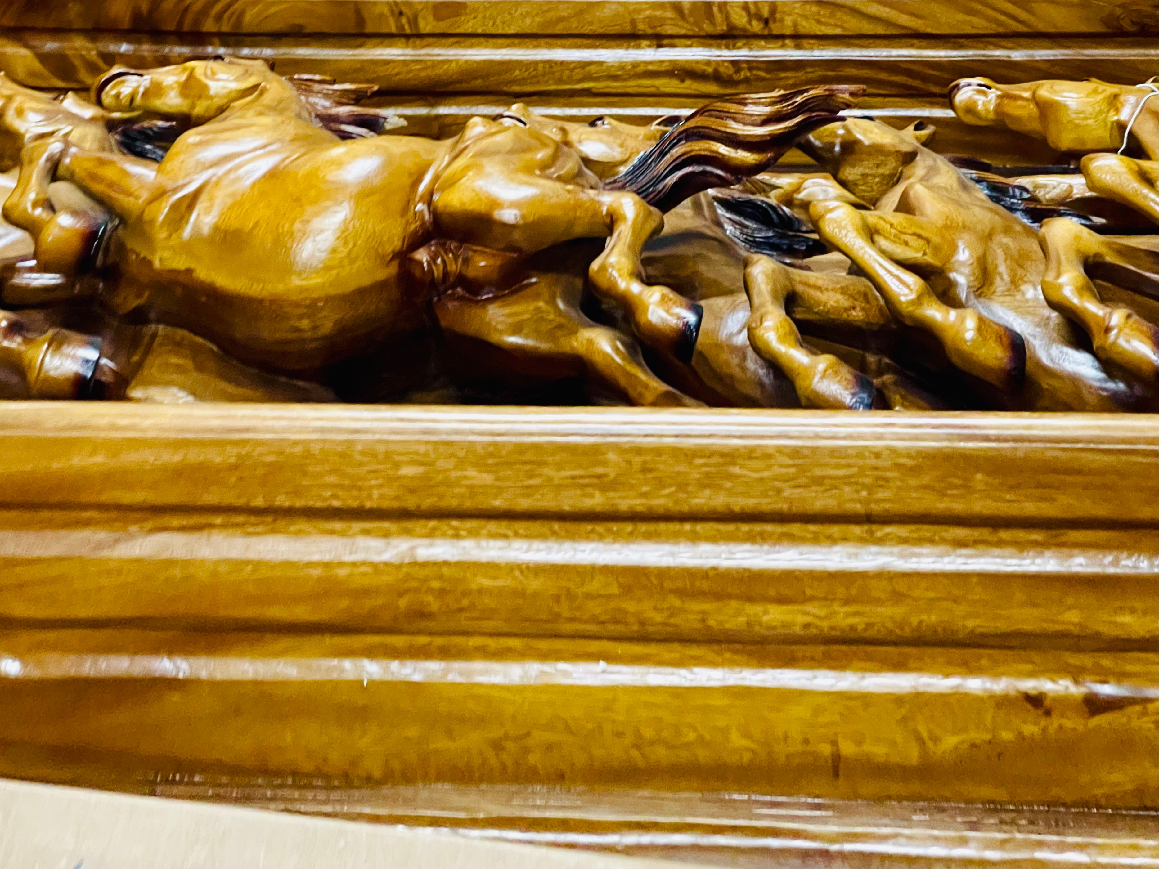 8 Hours Running in teak wood from Indonesia handmad.          90”x33”x8”