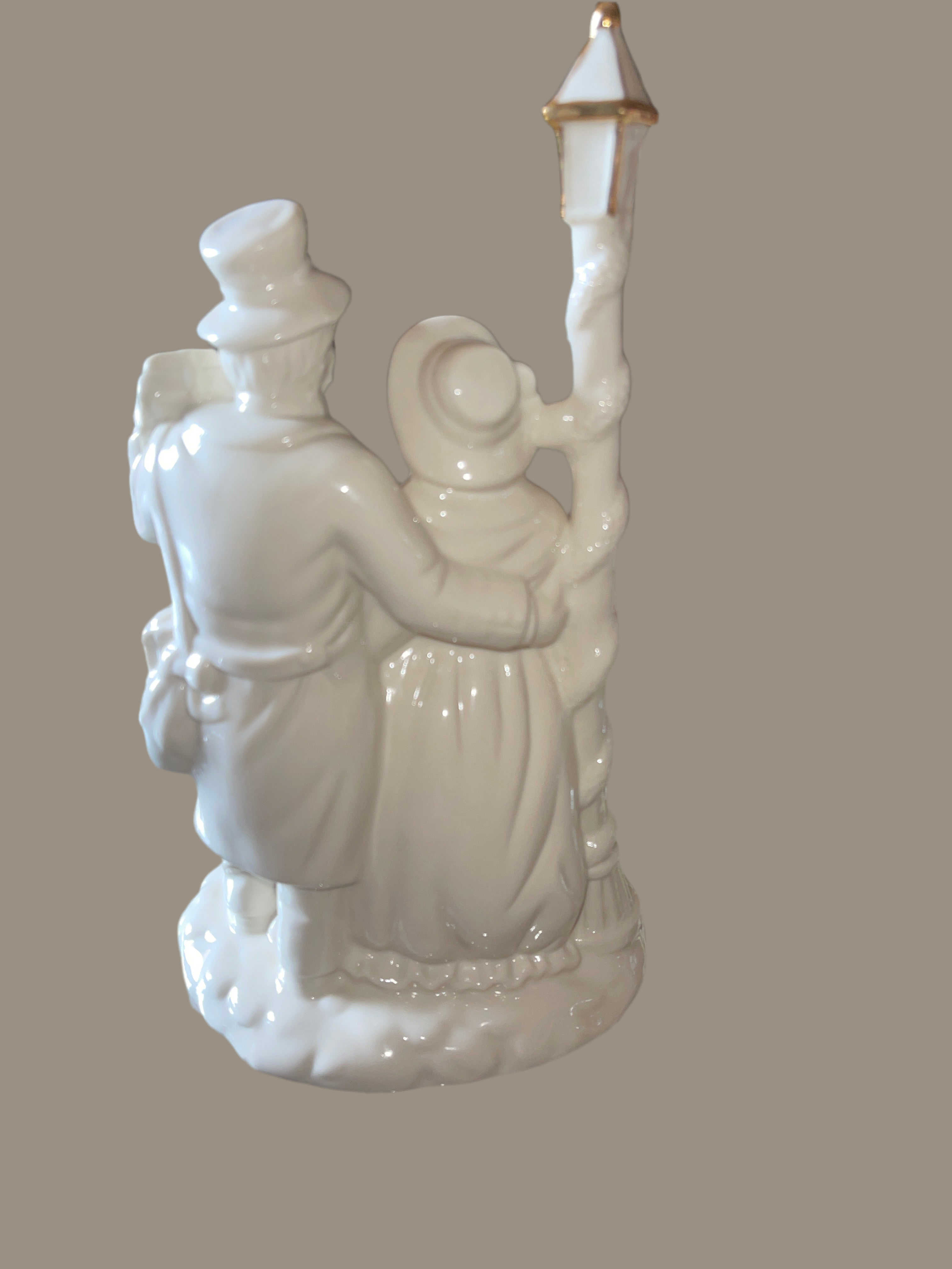 Christmas celebration, family of 4sculpture