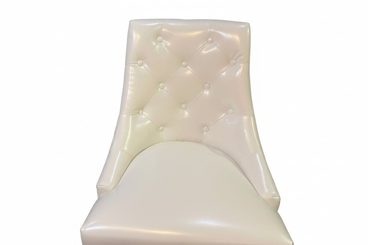 White leather Baney chair, set up four